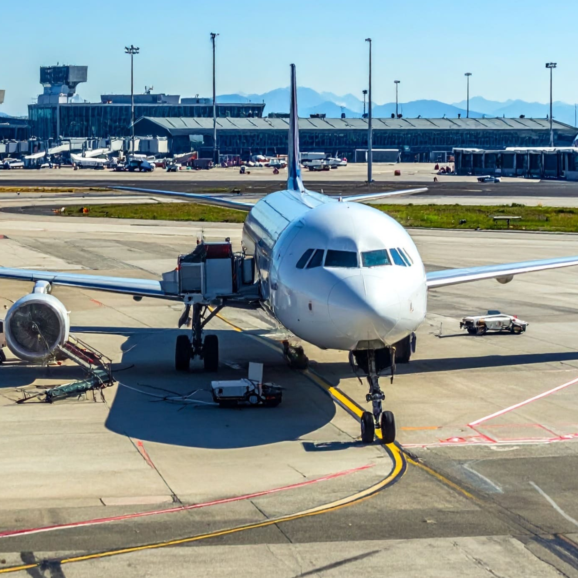 Sfondo landing NCCWeb – Noleggio con conducente premium per tour, transfer aeroporti, porti e province italiane