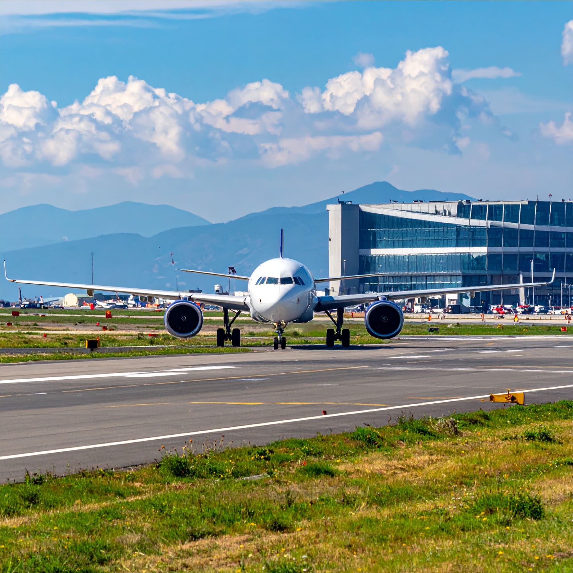 Sfondo landing NCCWeb – Noleggio con conducente premium per tour, transfer aeroporti, porti e province italiane